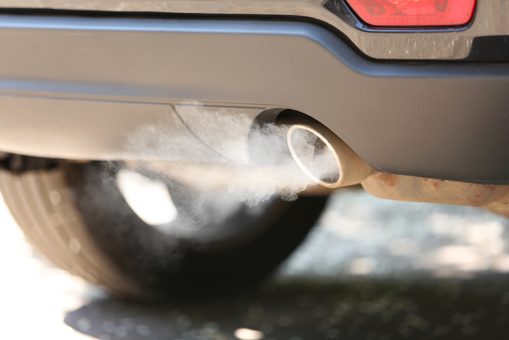 exhaust coming from vehicle tailpipe causing carbon monoxide poisoning in car